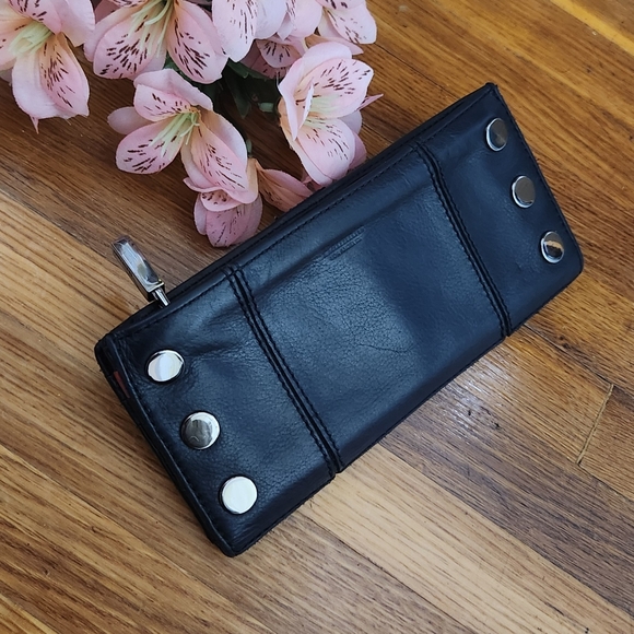 Hammitt Black Leather 110 Wallet - Picture 3 of 6